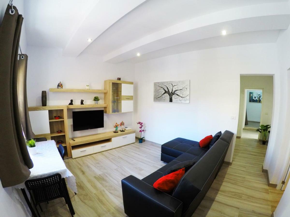 Apartamentos Ainara Санта-Крус-де-Тенеріфе Екстер'єр фото